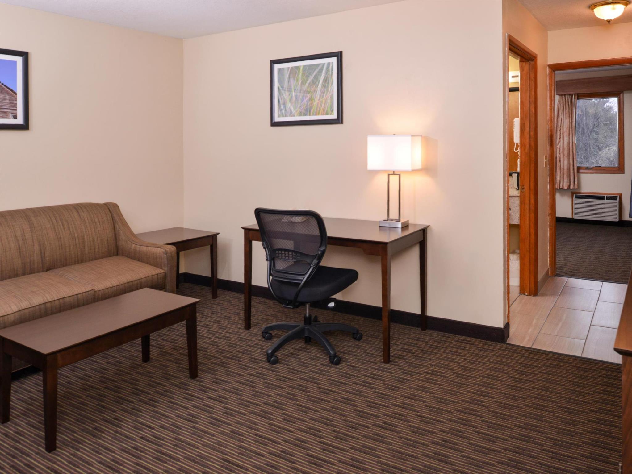 Days Inn By Wyndham Wauseon Bagian luar foto