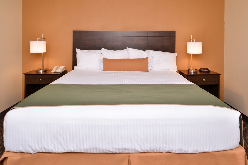 Days Inn By Wyndham Wauseon Bagian luar foto